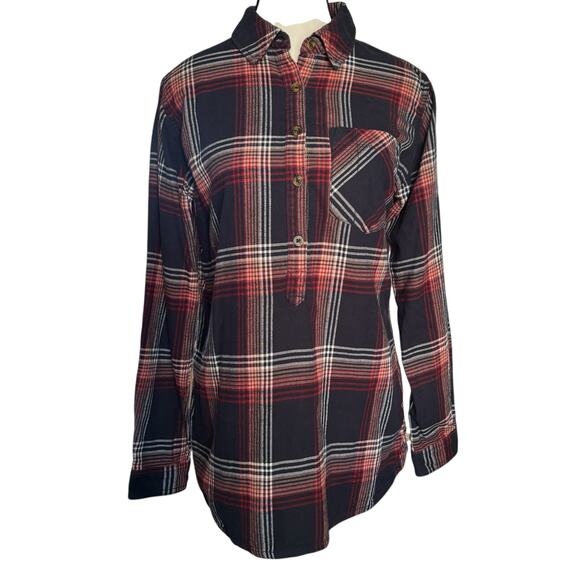 Carhartt Women’s Flannel Plaid Shirt Size Small Red Black Button Front Pullover - Picture 1 of 7